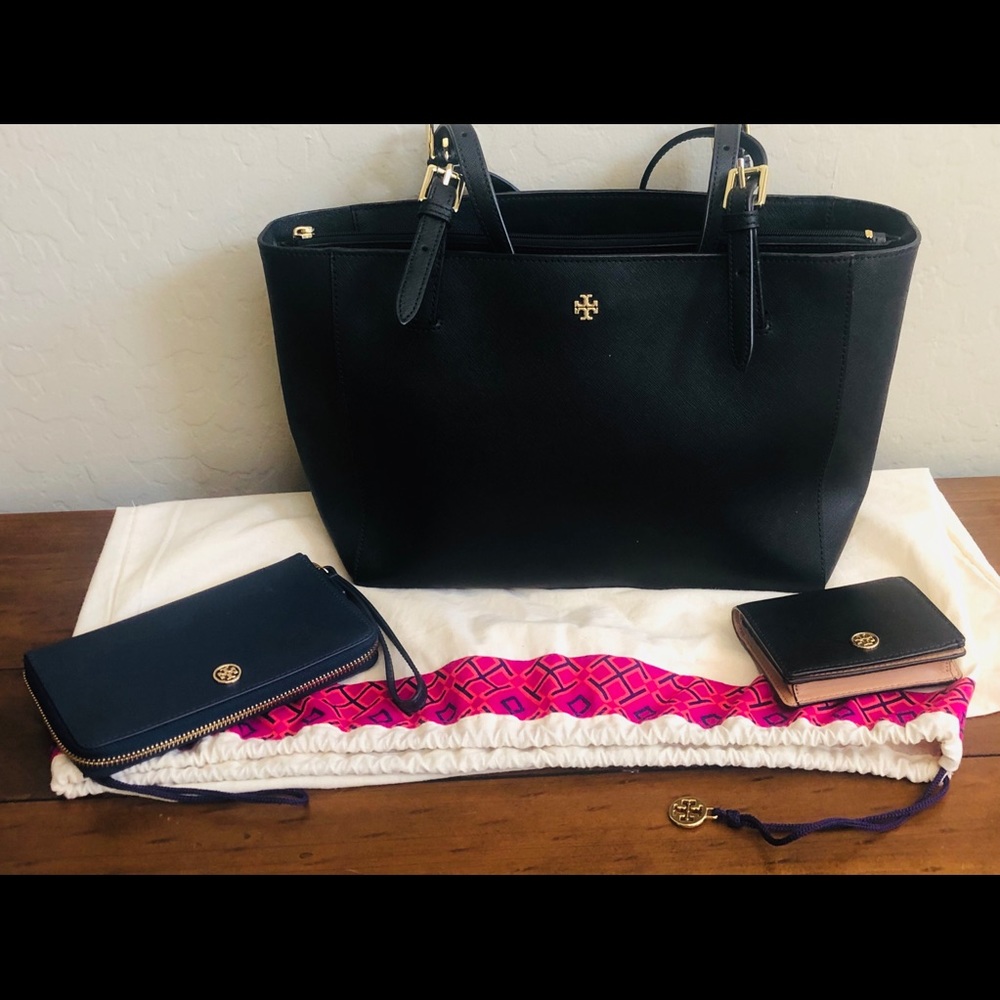 Tory Burch YORK BUCKLE TOTE  HANDBAG